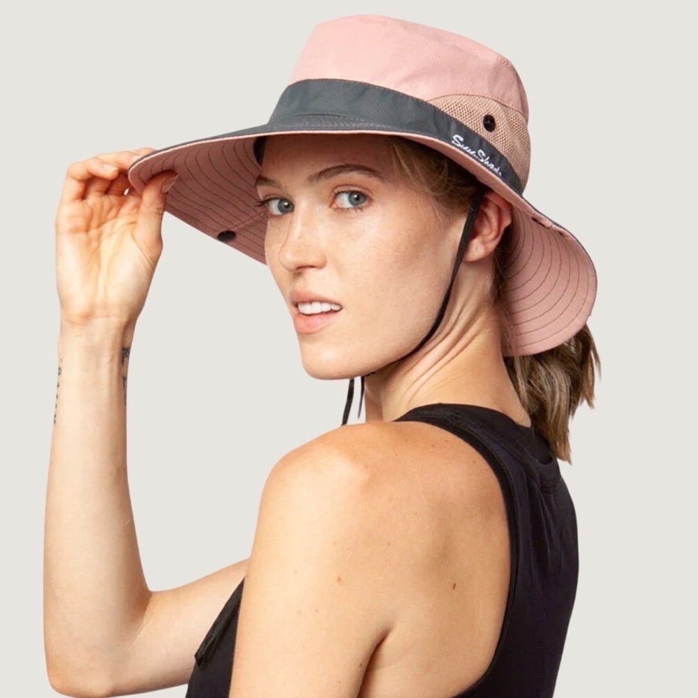 SunShade UV Protectionโ Wide Brim Ponytail Hat Pink Grey Adjustable Outdoor EUC